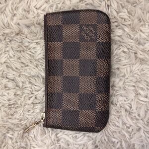 Loius Vuitton  Key Pouch Damier Ebene